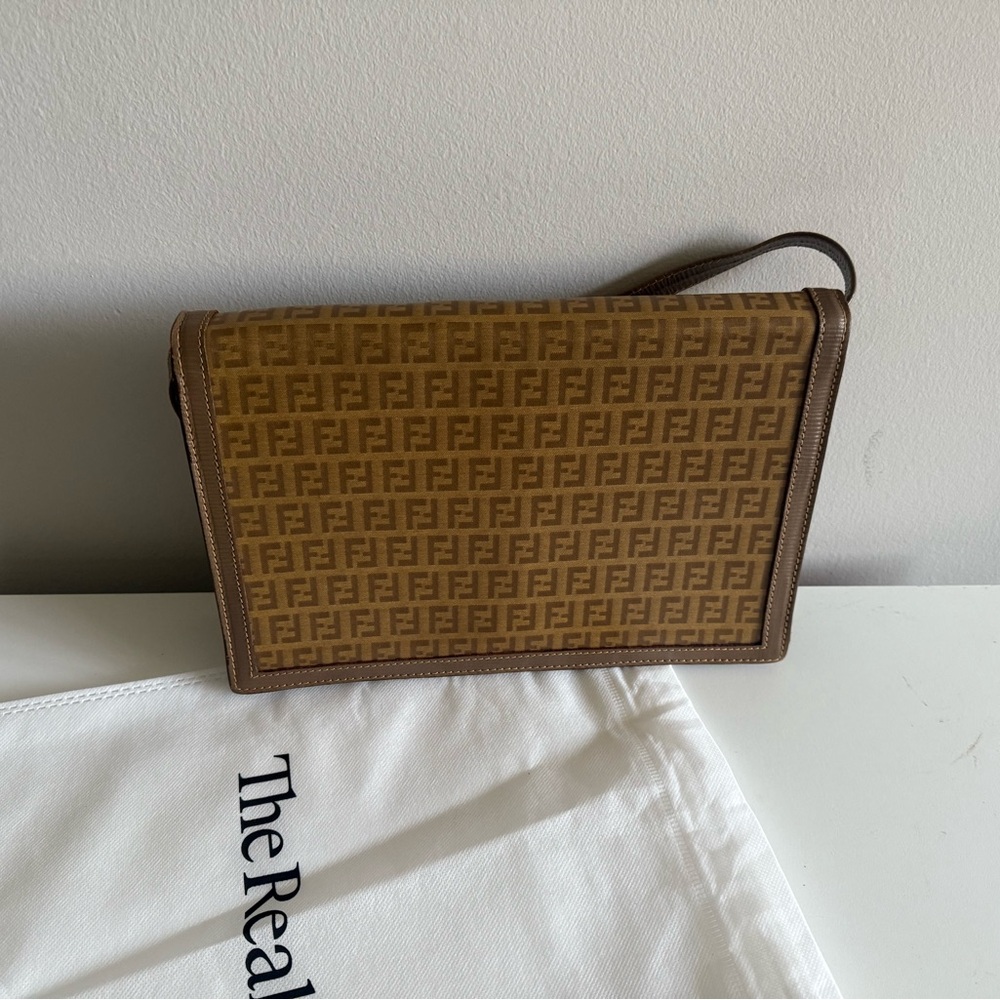 Fendi Vintage Crossbody Bag – Authentic & Chic!